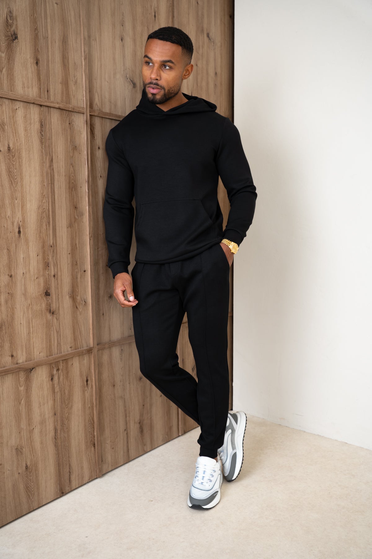 Essential Scuba Hoodie - Black